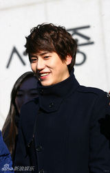 高清组图：SJ-M韩国挑战勇往直前 独家对话新浪