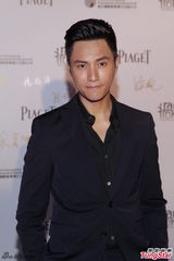 组图：《过界》陈坤为戏增肥 刘嘉玲大气包场