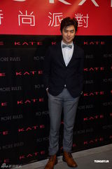 组图：陈柏霖鼓励选手自信 理想情人要独一无二