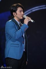 组图：《我为歌狂》第二期温岚淘汰落泪