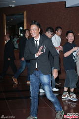 组图：黄百鸣子大婚众星出席 林峰吴千语恩爱