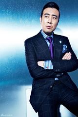 组图：于和伟型男大片展王者风范