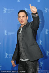 幻灯图集：《犹太人苏斯》记者会 主创亮相柏林