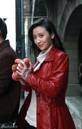 高清图：《唐琅探案》张萌霍建华拍“车戏”很辛苦