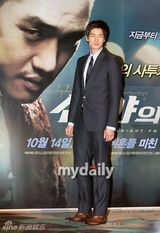 组图：《深夜的FM》14日上映 秀爱刘志泰亮相