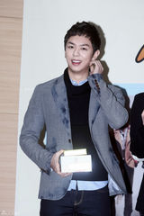 组图：ZE:A Jewelry出席暴力预防宣传大使委任仪式