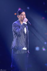 组图：刘德华演唱会嘉宾皆大牌 张家辉全家撑场