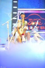 组图：《非同凡响》7进6比赛现场