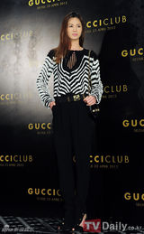 组图：韩星金慧秀李栋旭朴诗妍等亮相名品派对