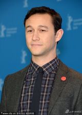 组图：电影《唐璜之瘾》发布会 囧瑟夫变身导演