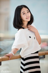 组图：张丁懿夏日写真清新自然范