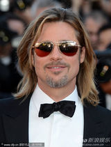 组图：皮特戛纳走秀长发黑超显帅气