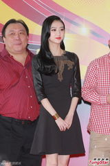 组图：周润发不知谢霆锋离婚 天价接拍王晶新片