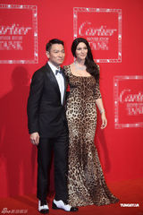 组图：贝鲁奇秀中文 刘德华为爱女减工作量