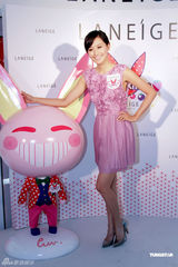 组图：陈法拉无袖小洋装显优雅 否认不满戏份被删