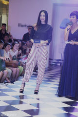 组图：小宋佳大牌范儿助阵高端品牌