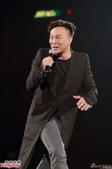 组图：陈奕迅担任演唱会嘉宾 选唱禁毒歌曲