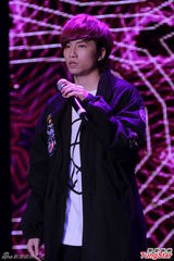 组图：张敬轩疑患流感隔离 巫启贤拒再收徒