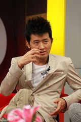 组图：《爱情面前谁怕谁》任泉陈紫函做客