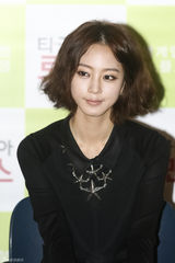 高清组图：宋钟基韩艺瑟新片《攒钱罗曼史》试映会