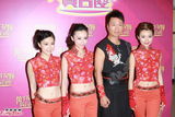 组图：TVB45周年台庆揭幕 小生花旦盛装亮相