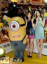 组图：少时泰妍徐贤助阵《卑鄙2》俏皮似娃娃