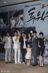 独家高清：李准基抱娃宣传新剧变奶爸 卖萌不停