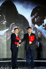 组图：《英雄之战》预售过亿 片方称商业机密