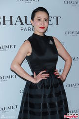 组图：刘嘉玲黑色晚装尽显华贵