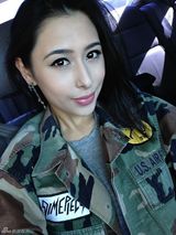 组图：柯震东绯闻女友程颖婕自拍美图