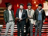 组图：Mumford&Sons获年度最佳专辑