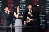 组图：韩国SIA时尚颁奖举行 张东健获大奖