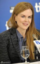 高清组图：《兔子洞》亮相多伦多 妮可-基德曼抢镜