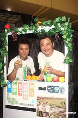 组图：陈升自嘲“滚石二哥” 演唱会与周华健硬碰硬