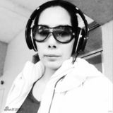 组图：47岁关淑怡时尚冷艳 曝儿子生父是活佛