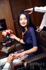 组图：朱杰最新时尚大片曝光 性感亮相活力无限