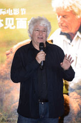 组图：《狼图腾》导演化身狼 回顾艰辛拍摄环境