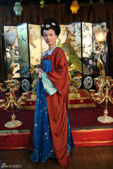 组图：张庭《美人天下》演绎武则天别样风情