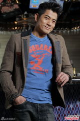 组图：郭富城受伤不再凌空跳舞 母亲放弃催婚