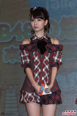 组图：AKB48访台推介旅游 靓丽裙装青春可爱