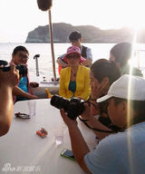 组图：刘欢与爱妻希腊办银婚典礼 相识九天闪婚