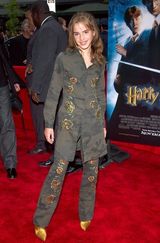 组图：女神初长成！忆小“赫敏”艾玛的囧与美