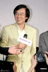 幻灯：“青春万岁”潮爆夜 李宇春曾轶可郭敬明助阵