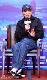 李连杰携《海洋天堂》大连宣传 放映现场感动多