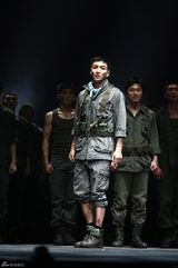 高清组图：SJ利特池贤宇等音乐剧试演 再现历史