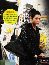 组图：邱淑贞恢复昔日窈窕身材 心情大好购物