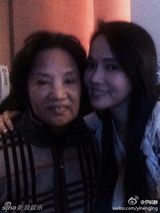 组图：伊能静为儿子庆生 甜唤秦昊为哥哥