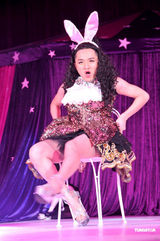 幻灯图：王祖蓝演唱会 邀郑欣宜大跳拉丁舞 