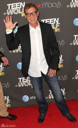 高清图：《大海啸之鲨口逃生》手绘剧本曝光