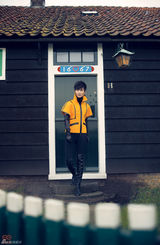 组图：李宇春新年写真发布 俏皮鬼马春式魅力